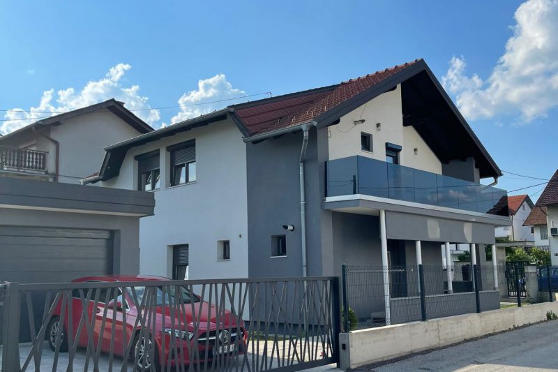Kuća s dva stana Sesvete